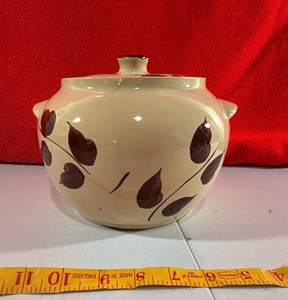 Watt Oven Ware Covered Bean Pot Vintage Pottery
