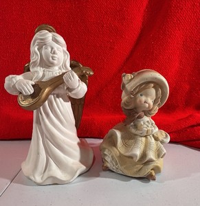 Set of 2 Music Boxes Christmas Angel and Bonnet Girl