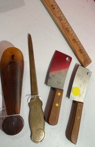 BC Thompson metal letter opener Florshine Shoe Horn advertisement misc