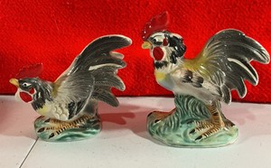 Vintage Rooster Figure Salt and Pepper Shakers Made in Japan