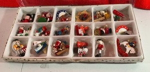 Vintage Wood Christmas Ornaments Figures Erzgebirge Style Leewards Box set of 26