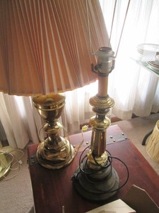 Brass tone freestanding floor and t...