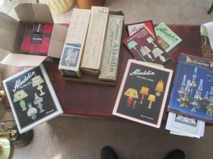 Variety of assorted vintage Aladdin...