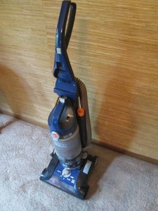 Hoover Windtunnel Pro pet rewind up...