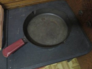 Propd cast iron skillet with leathe...