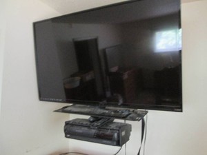 Vizio 47in flat screen TV with RCA ...