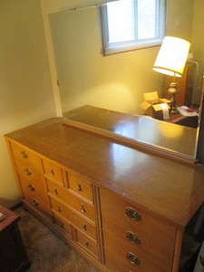 Mid century wood 12-drawer ladies d...