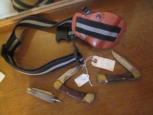 Collection of vintage Buck pocket k...