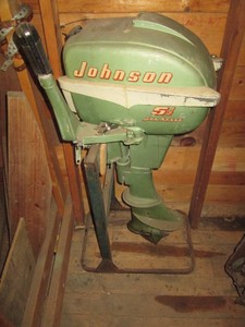 Vintage Johnson 5-12 sea horse mot...