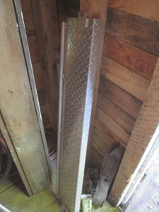 Diamond plate transition style ramp...