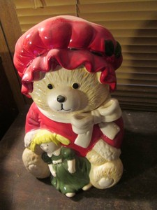 Vintage ceramic Christmas bear cook...