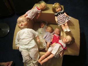 Collection of vintage dolls with op...