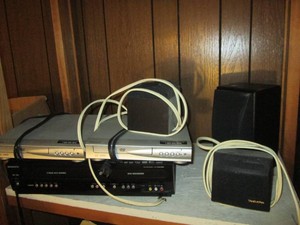 Magnavox VHSDVD combo and DVD play...