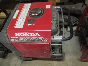 Honda EU 3000 gas powered portable ...