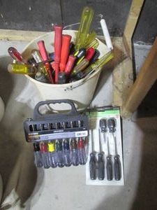 Huge variety of screwdrivers, nut d...