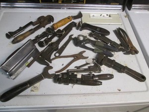 Small vintage hand tools