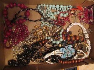 Flat of costume jewelery