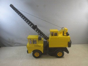 (F-0) Vintage Mighty Tonka Pressed Steel Crane Truck - Truck is 17 34 Long
