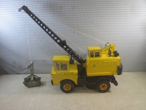 (F-0) Vintage Tonka Pressed Steel Mighty Crane Truck - Truck is 18 Long