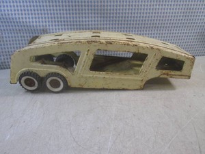 (G-1) Vintage Structo Auto Transport Trailer Pressed Steel Car Carrier 16 12 Long