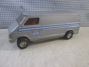(EC1) Vintage Ertl Metal GTE Service Delivery Van 11 Long