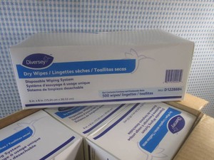 (A-1) Case of 2000 Dry Wipes Disposable Wirping System 4 Inner Boxes of 500