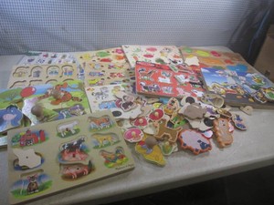 (EC1) Assortment of Kids Wood Puzzles