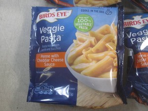 (FRZ) 4 Bags of Frozen Birds Eye Penne with Cheddar Cheese Sauce Veggie Pasta