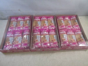 (EC2) 18 Danish Berry & Cheese Puff Pastry 2 Flats of 6 Past Date