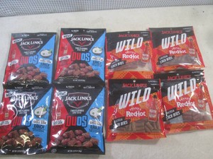 (B-1) 8 Bags of Assorted Jack Links Meat Snacks Past Date