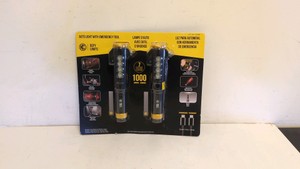 KC DEFY LIMITS AUTO LIGHT WITH EMERGENCY TOOL 2 PACK