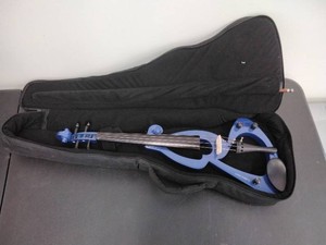 Sejing Electric Violin - Blue Solid Body w/ Bow & Padded Gig Bag