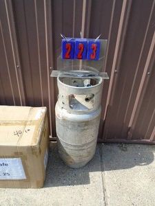 Forklift propane tank. Untested. As shown.
