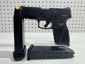 Taurus G3 ABE594889 9 MM Semi-Auto Pistol 4 W 2 Mags