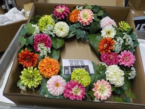 Members Mark 26 Floral Wreath