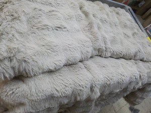 8ft x 10ft Soft Furry Washable Throw