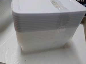 10 Plastic 11 x 6 x 5 Storage Totes with Lids