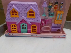 Dollhouse Play Set
