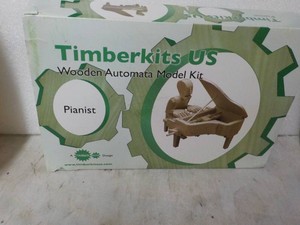 TimberKits Pianist