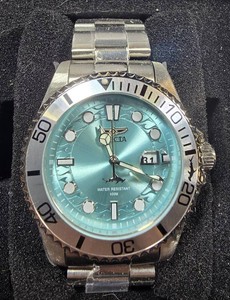 NEW Invicta Pro Diver 43mm  Aqua Blue Dial  100M  Model 44715  Boxed