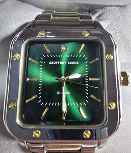 NEW Geoffrey Beene Genuine Diamond Watch  Green Dial  $79 Retail  Boxed