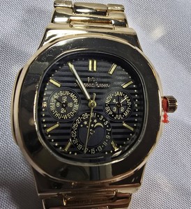 Montres Carlo Statement Gold-Tone Black Multi-Dial Quartz Watch