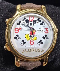 Vintage Lorus Disney Mickey Mouse Musical Quartz Watch