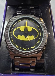 SIGNAL THE DARK KNIGHT DC COMICS BATMAN BLACK-ON-BLACK COLLECTOR WATCH
