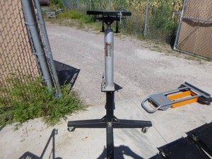 iit Professional Tall Transmission Jack