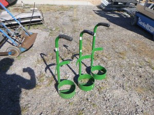 3 Tank Holders