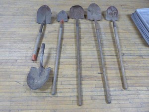 5 Shovels