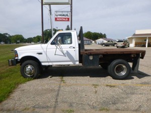 1996 Ford F-350 Flatbed Truck