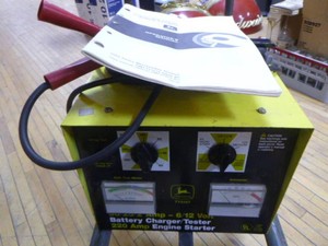 John Deere Battery TesterCharger and Engine Starter