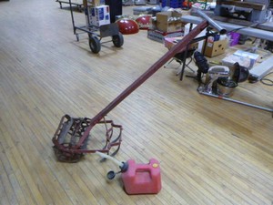 Hand Garden Cultivator and Gas Can